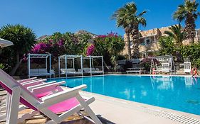 Hotel Irini